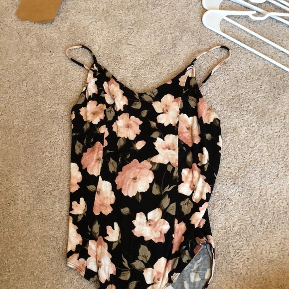 American Eagle Outfitters Tops - American eagle bodysuit